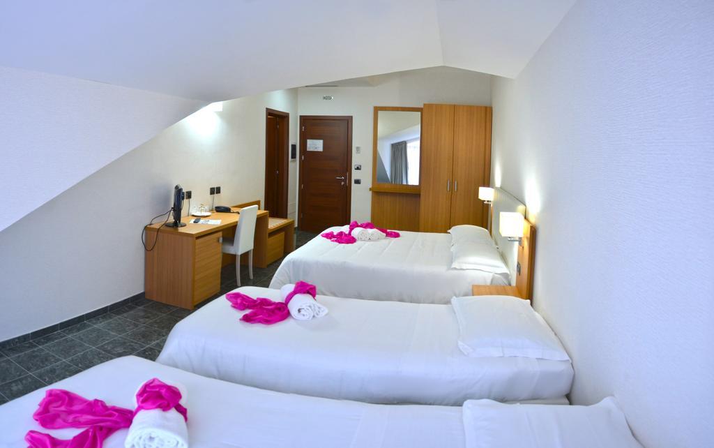 Vea Resort Hotel Mercato San Severino Room photo